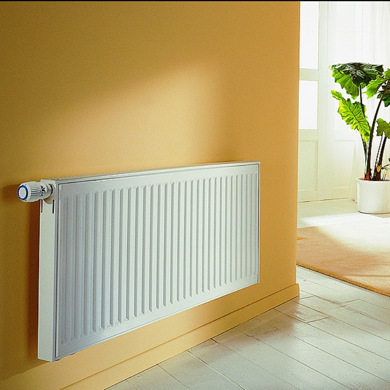 Радиатор Logatrend VK-Profil 11/300/1000, правое подключение Радиатор Logatrend VK-Profil 11/300/1000, правое подключение