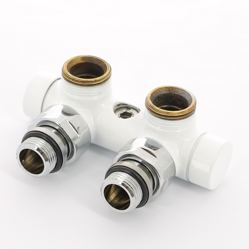 Узел ручной угловой 1/2" х 3/4" ЕК с запорным клапаном цвет белый Узел ручной угловой 1/2" х 3/4" ЕК с запорным клапаном цвет белый