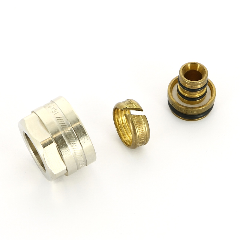 Соединитель обжим-В 16 (2,0) x 3/4"EK Соединитель обжим-В 16 (2,0) x 3/4"EK