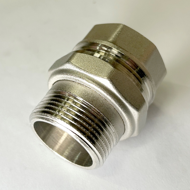 Разъемное соединение НВ 1 1/4" с прокладкой O-RING никелированное Разъемное соединение НВ 1 1/4" с прокладкой O-RING никелированное