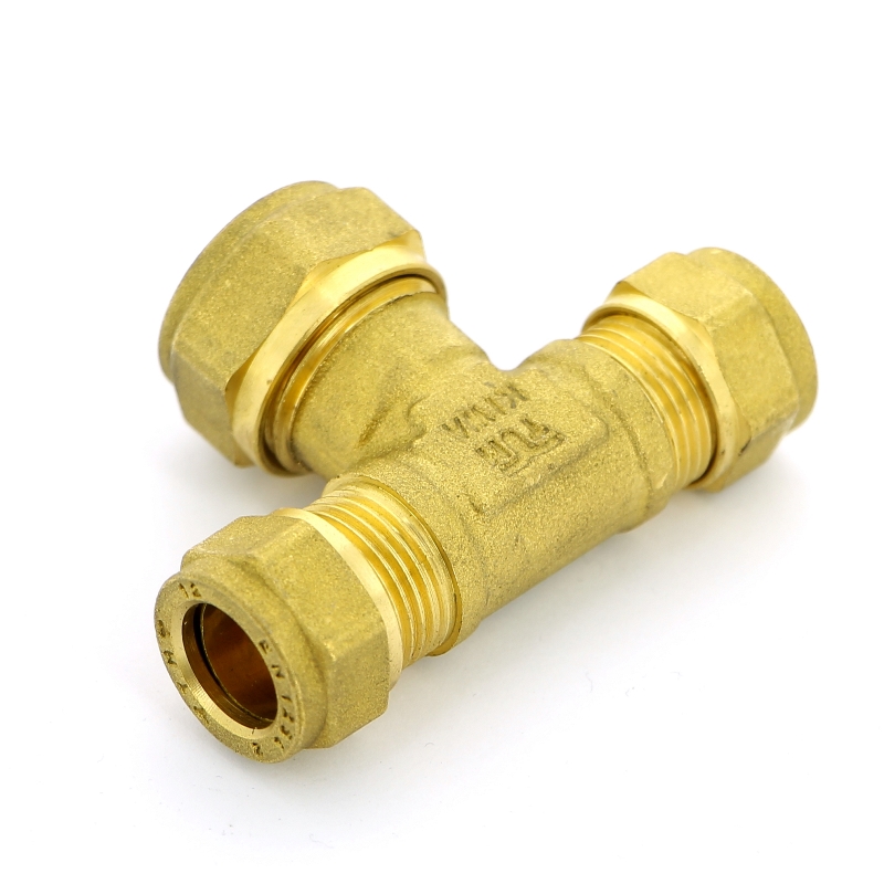 Тройник В 1/2'x3/8'x1/2' Тройник В 1/2'x3/8'x1/2'