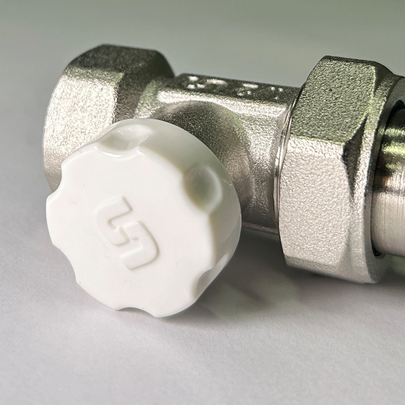 Вентиль обратный НВ 1/2" с разъёмным соединением, никелированный Вентиль обратный НВ 1/2" с разъёмным соединением, никелированный