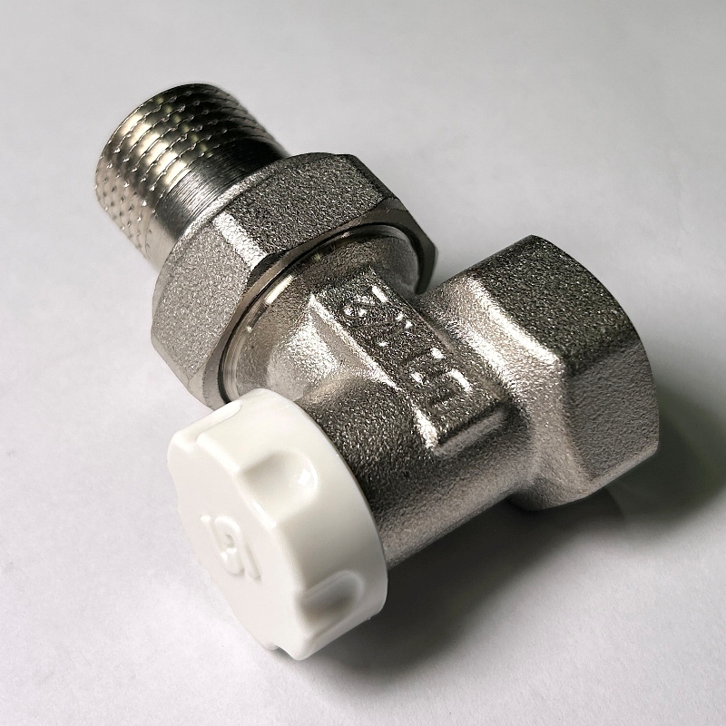 Вентиль обратный угловой НВ 1/2" с разъёмным соединением, никелированный Вентиль обратный угловой НВ 1/2" с разъёмным соединением, никелированный