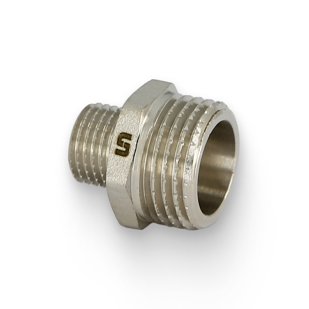 Ниппель 1/2" x 1/4", никелированный Ниппель 1/2" x 1/4", никелированный